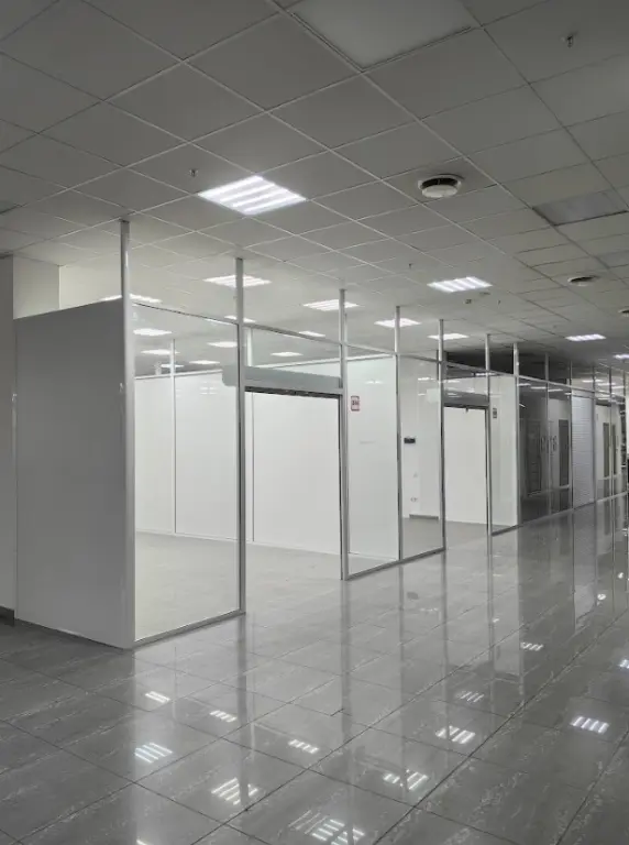 Сдаётся помещение в ТК «Славянский», 31,5 м кв