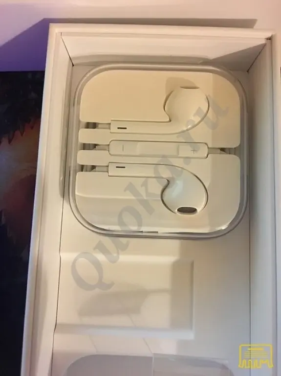 Новые оригинальные наушники для iPhone