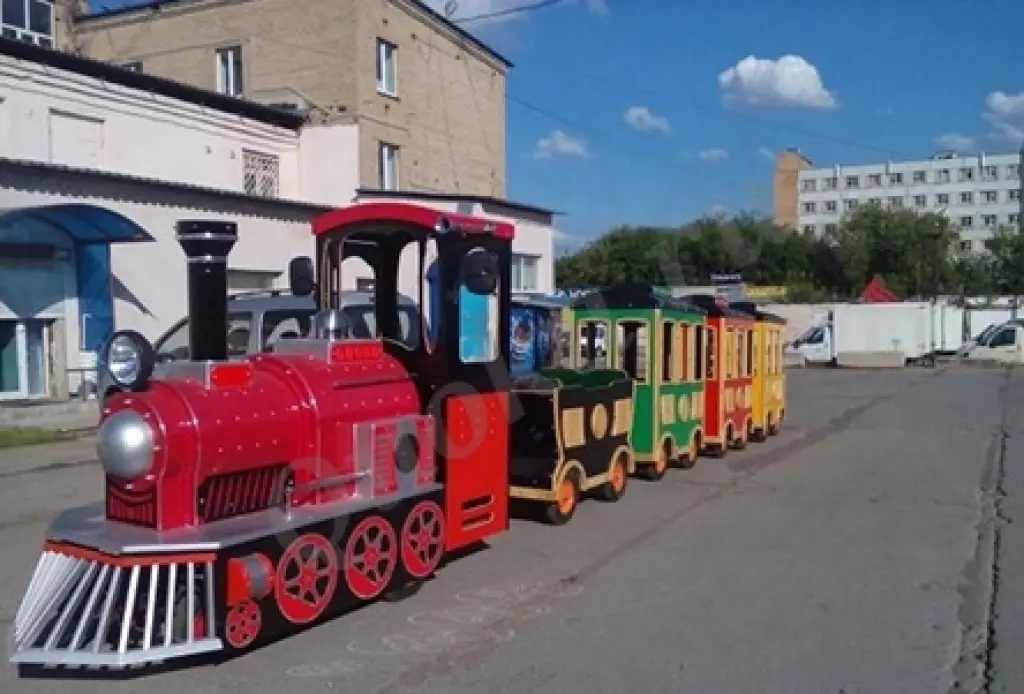 Аттракцион паровозик