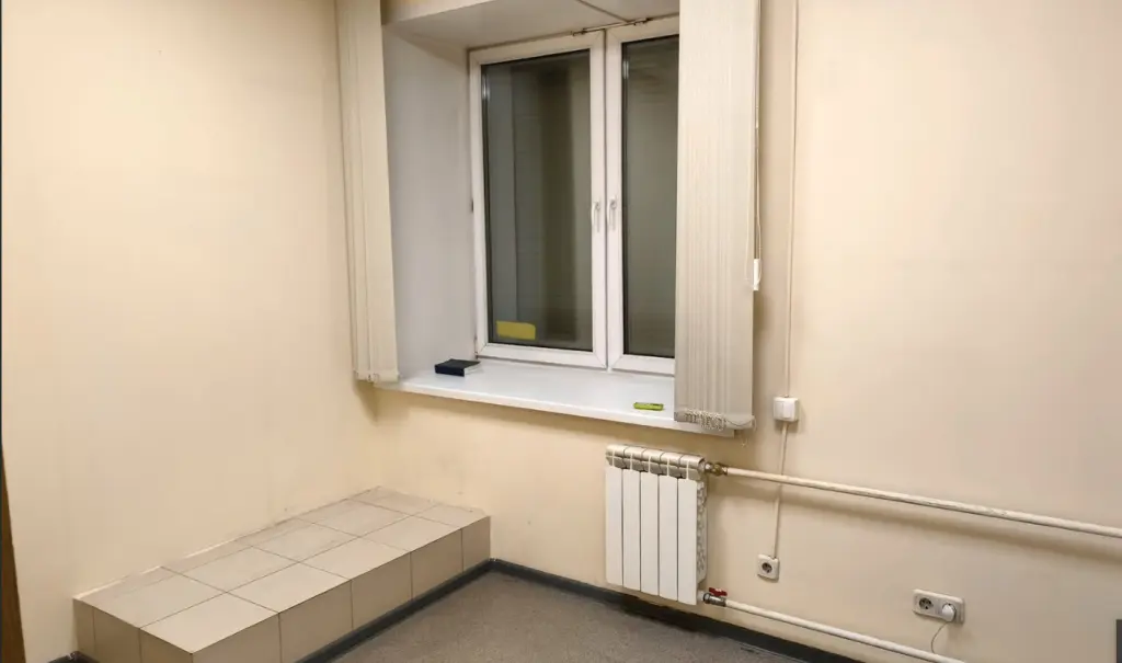 Офис в самом центре города 189 м² 1 линия