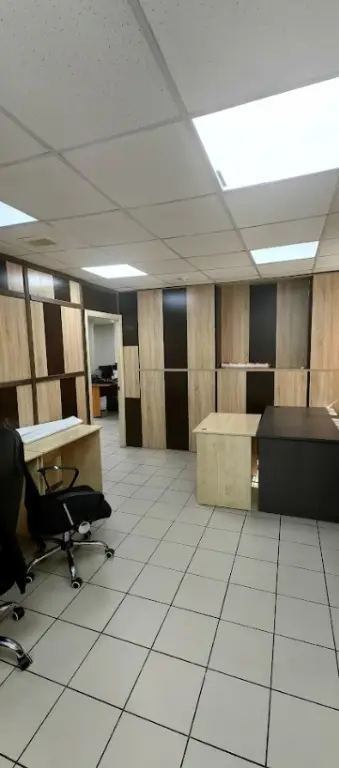 Офис с мебелью - 233 м²