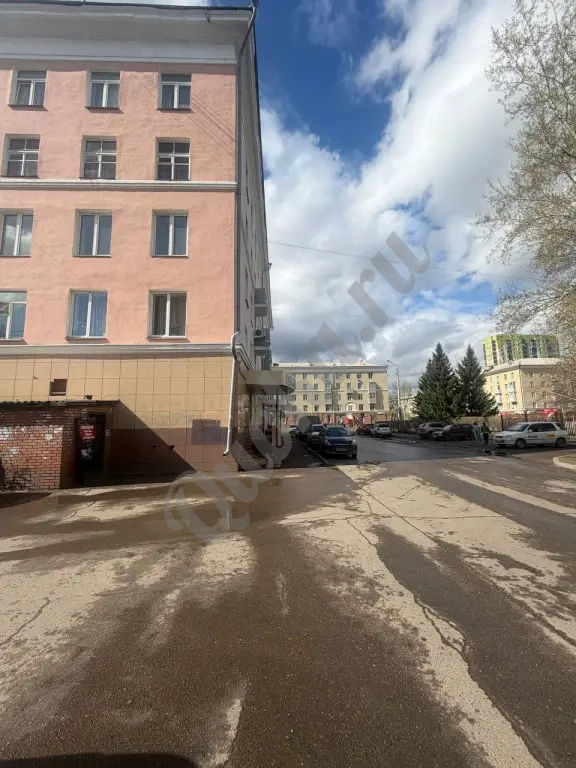Помещение ПОД СКЛАД .